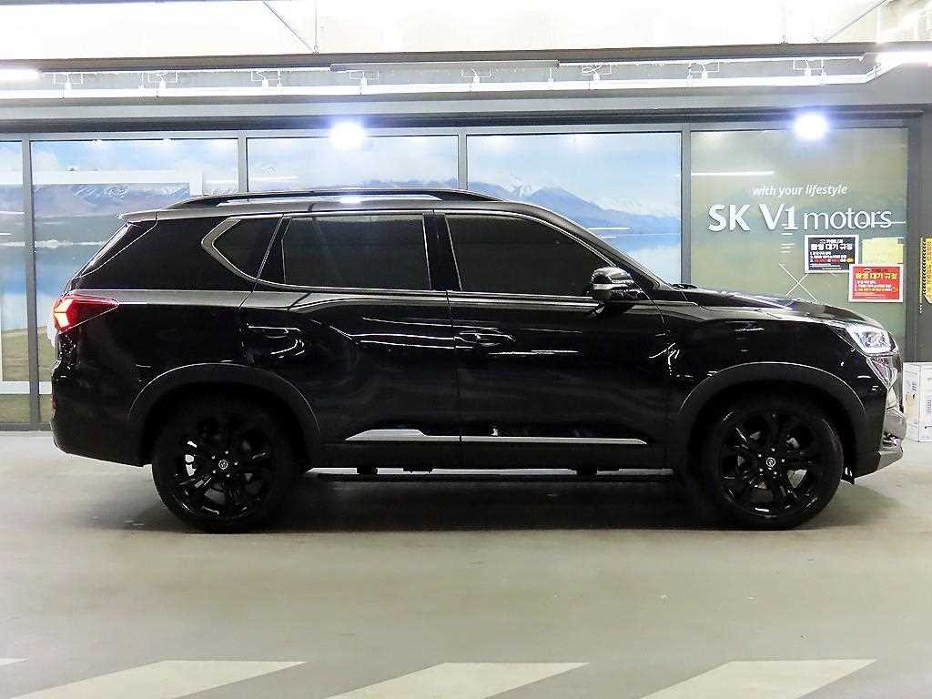 KG모빌리티(쌍용) 렉스턴 올 뉴 렉스턴 (Y450) 디젤 2.2 4WD 더 블랙 이미지 3
