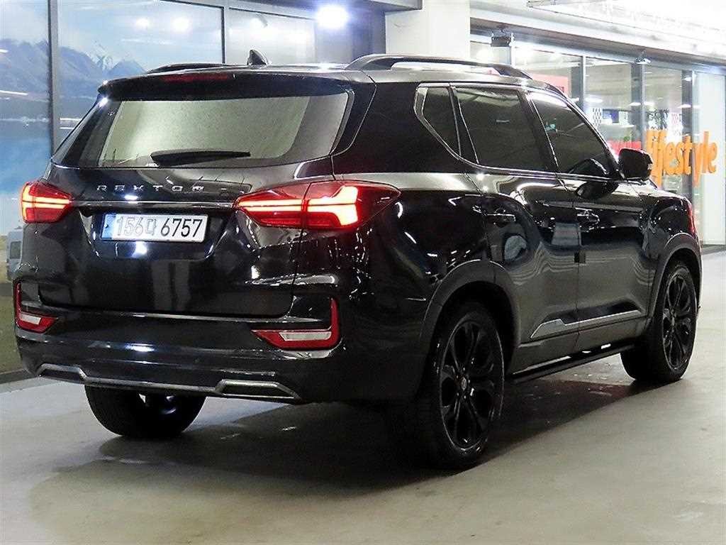 KG모빌리티(쌍용) 렉스턴 올 뉴 렉스턴 (Y450) 디젤 2.2 4WD 더 블랙 이미지 4