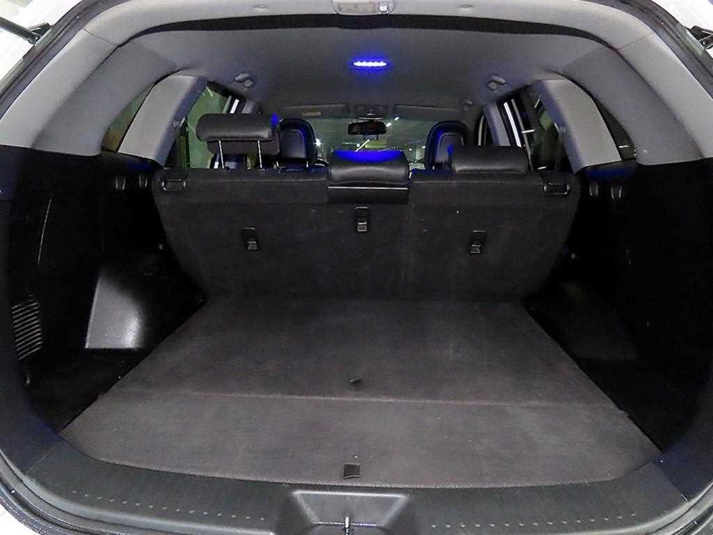 기아 쏘렌토 뉴 쏘렌토 R 2WD 2.0 TLX 스페셜 이미지 17