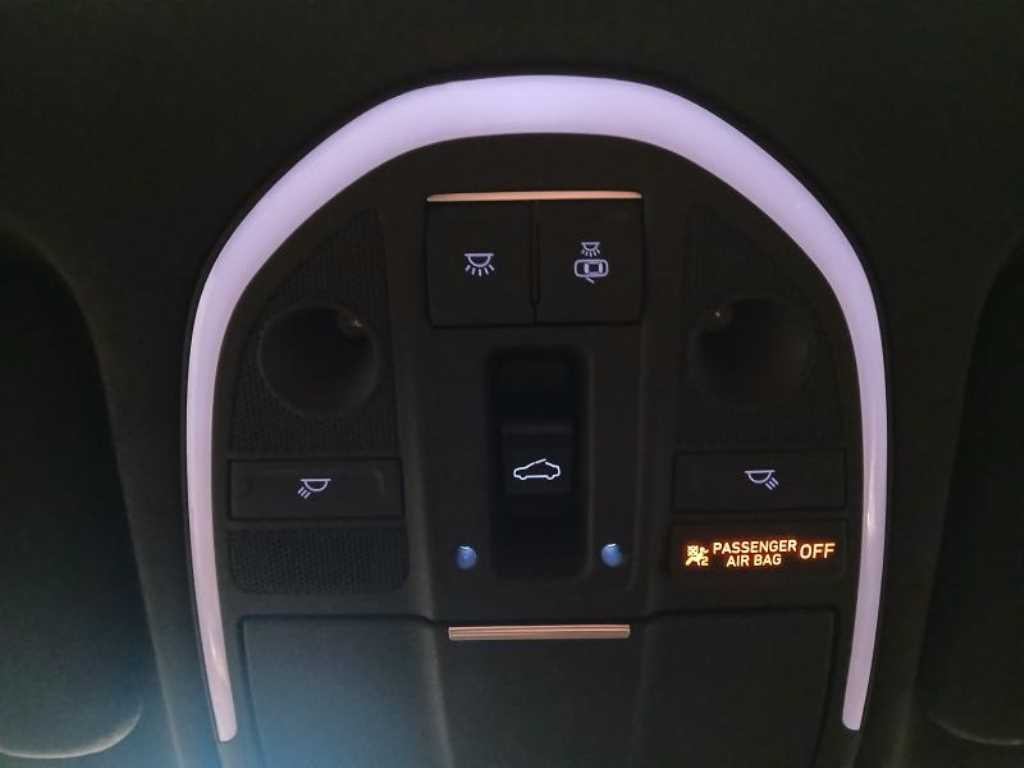 제네시스 G70 3.3T 스포츠 AWD 슈프림 이미지 14