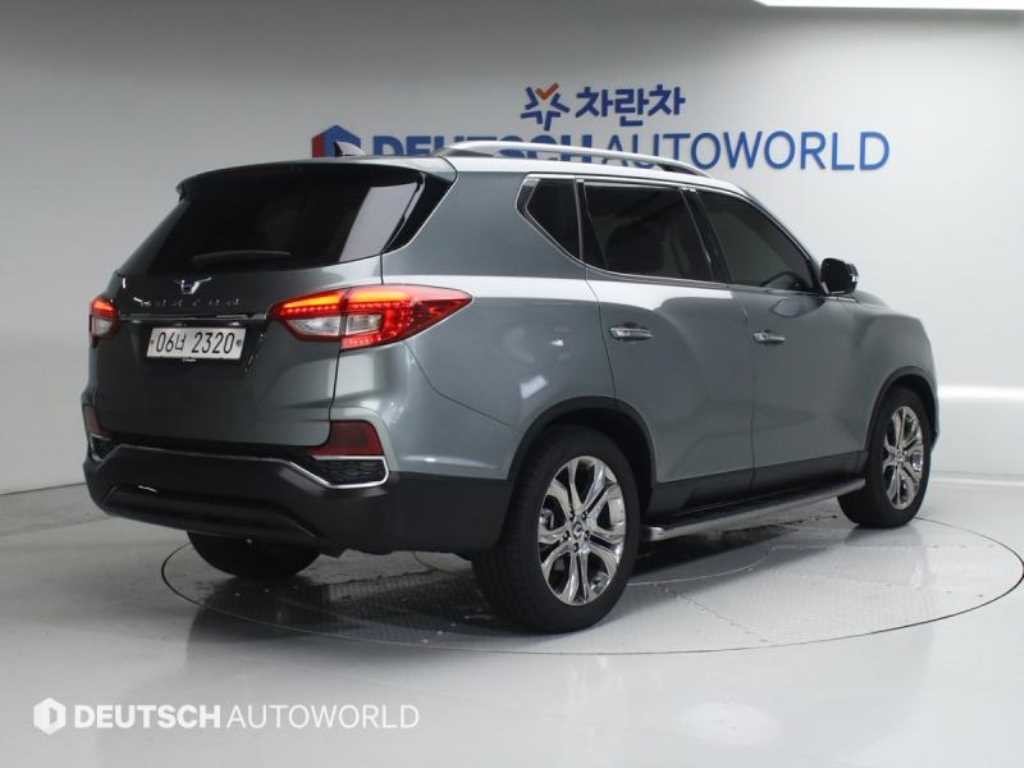 KG모빌리티(쌍용) 렉스턴 G4렉스턴 디젤 2.2 4WD 마제스티 이미지 2
