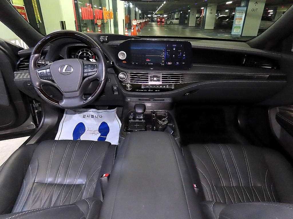 렉서스 LS LS500 3.5 럭셔리 AWD 이미지 10