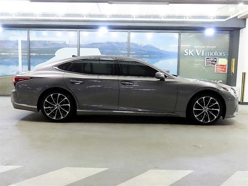 렉서스 LS LS500 3.5 럭셔리 AWD 이미지 3