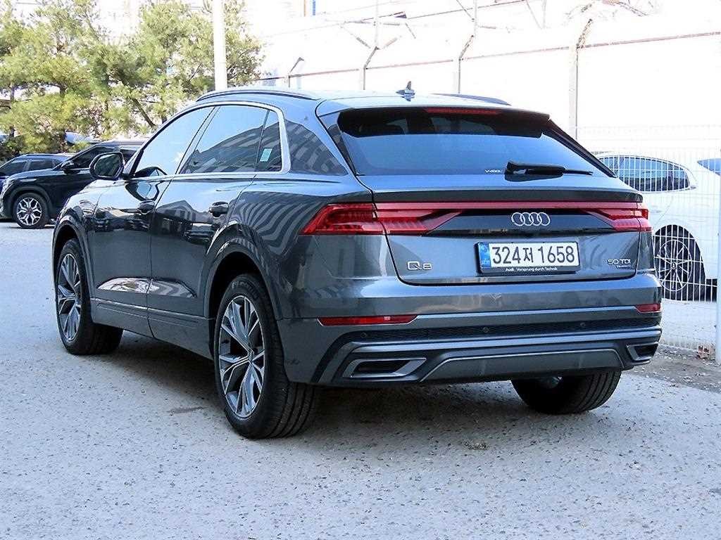 아우디 Q8 50 TDI 콰트로 프리미엄 이미지 3
