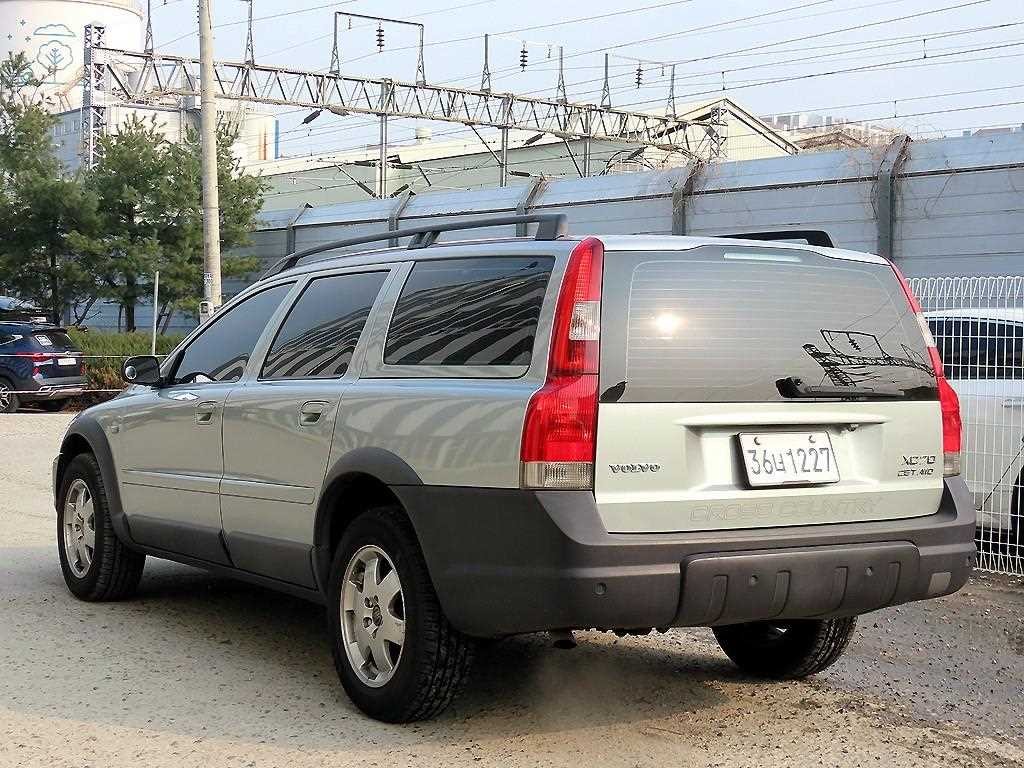 볼보 XC70 2.5T 이미지 3