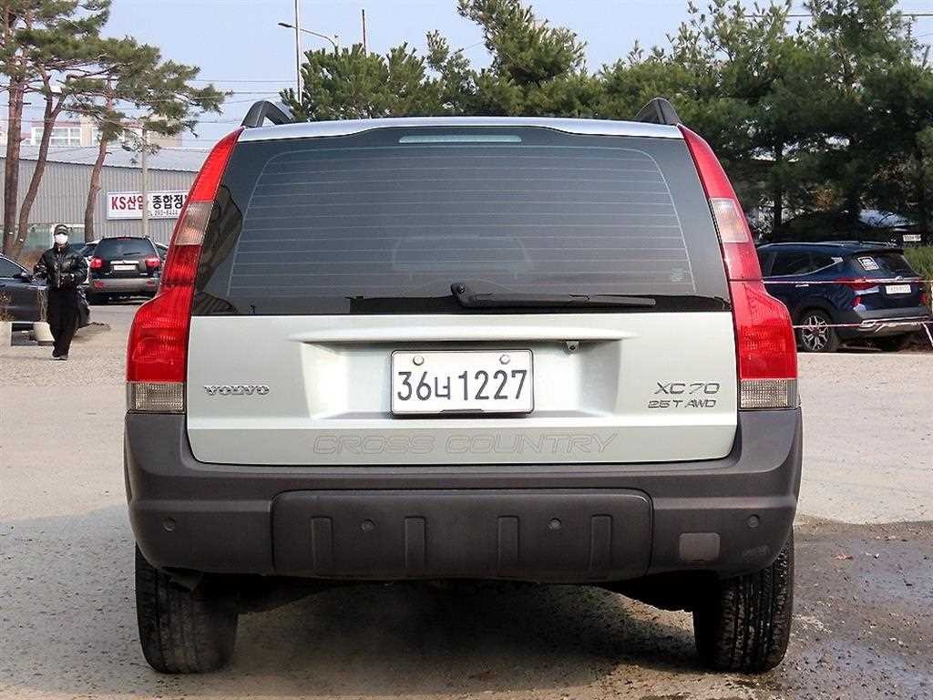 볼보 XC70 2.5T 이미지 4