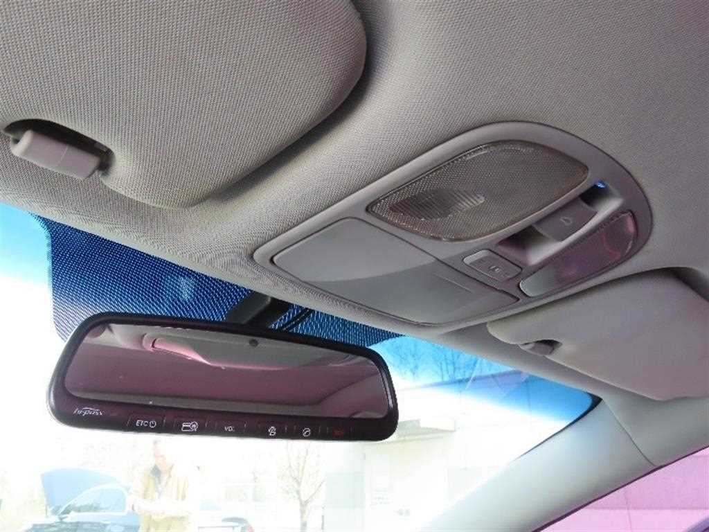 현대 i40 i40Saloon 1.7 VGT D 스펙 이미지 11