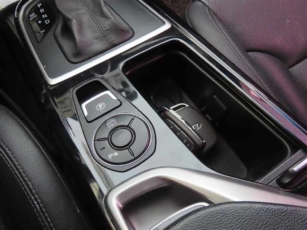현대 i40 i40Saloon 1.7 VGT D 스펙 이미지 7