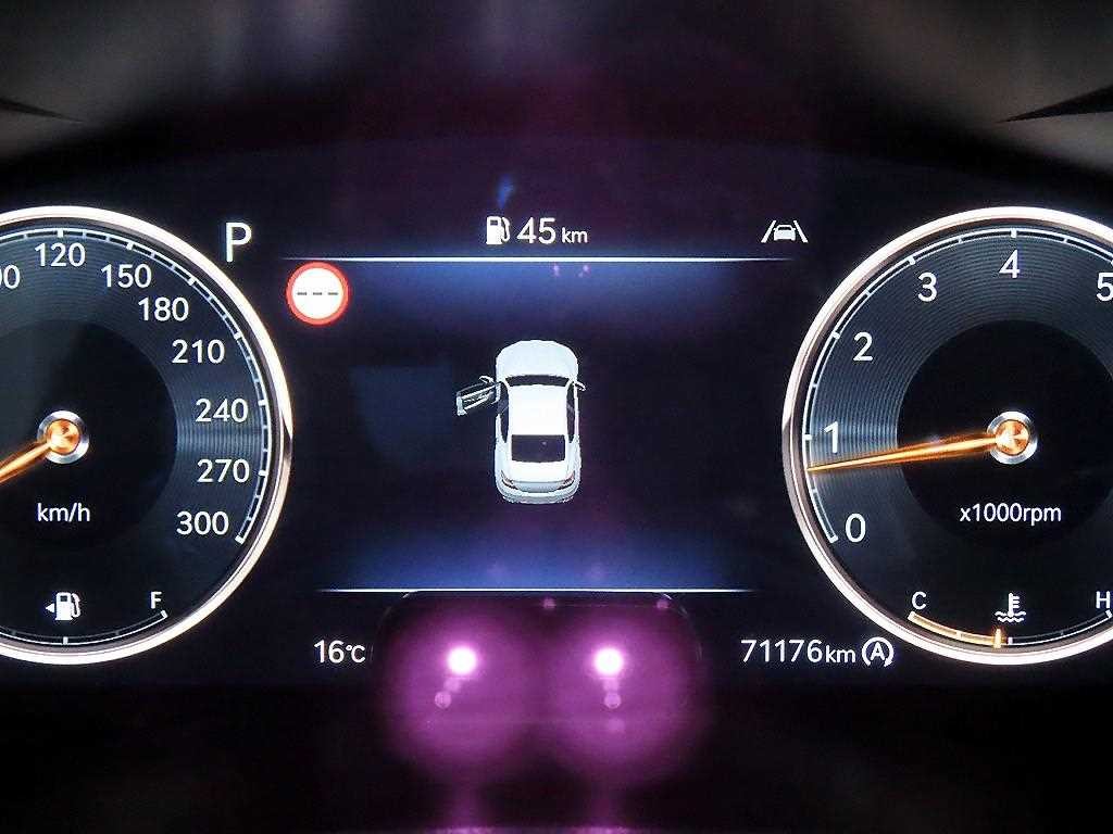 제네시스 G70 더 뉴 G70 가솔린 2.5T 2WD 스포츠 패키지 이미지 10
