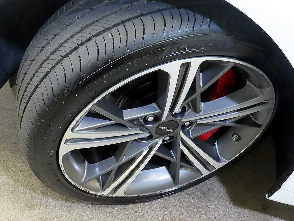 제네시스 G70 더 뉴 G70 가솔린 2.5T 2WD 스포츠 패키지 이미지 19