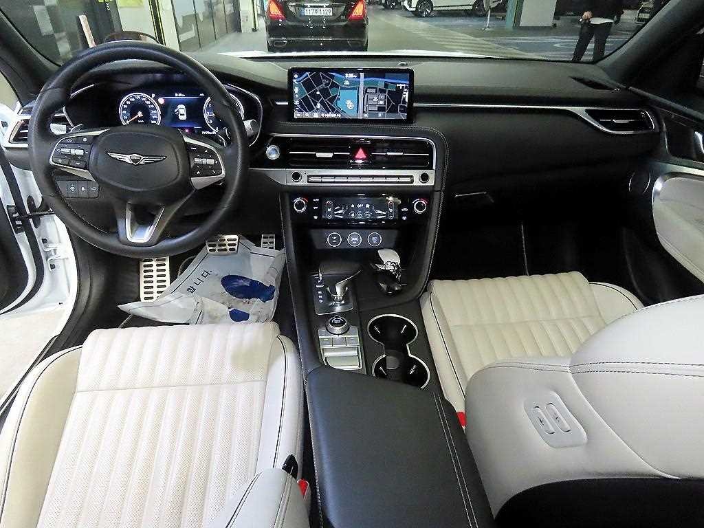 제네시스 G70 더 뉴 G70 가솔린 2.5T 2WD 스포츠 패키지 이미지 6