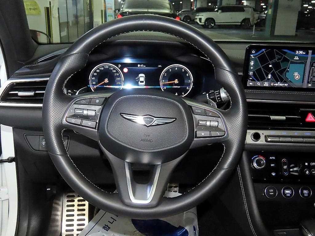 제네시스 G70 더 뉴 G70 가솔린 2.5T 2WD 스포츠 패키지 이미지 9