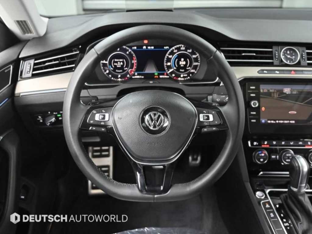 폭스바겐 아테온 2.0 TDI 엘레강스 프레스티지 이미지 13