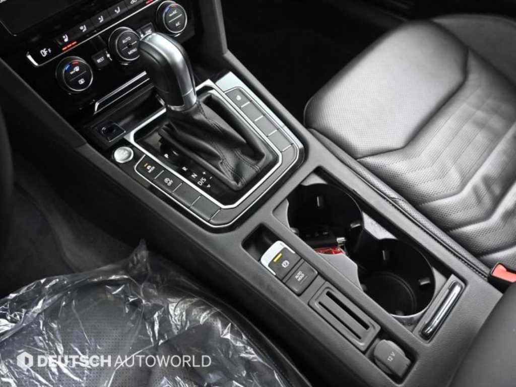 폭스바겐 아테온 2.0 TDI 엘레강스 프레스티지 이미지 9