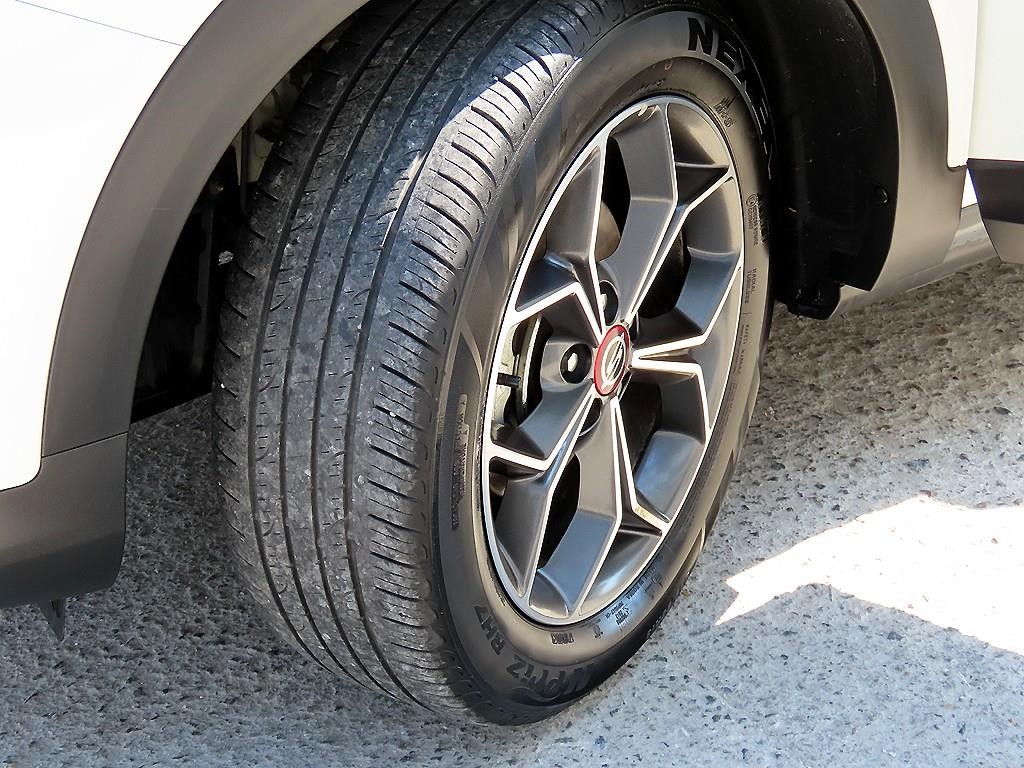 KG모빌리티(쌍용) 코란도 뷰티풀코란도 2WD 가솔린 1.5 R-플러스 이미지 20