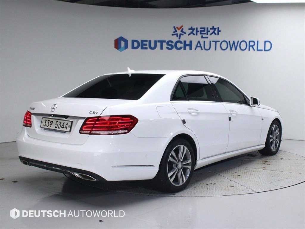 벤츠 E 클래스 E-클래스 W212 E220 CDI 아방가르드 이미지 2