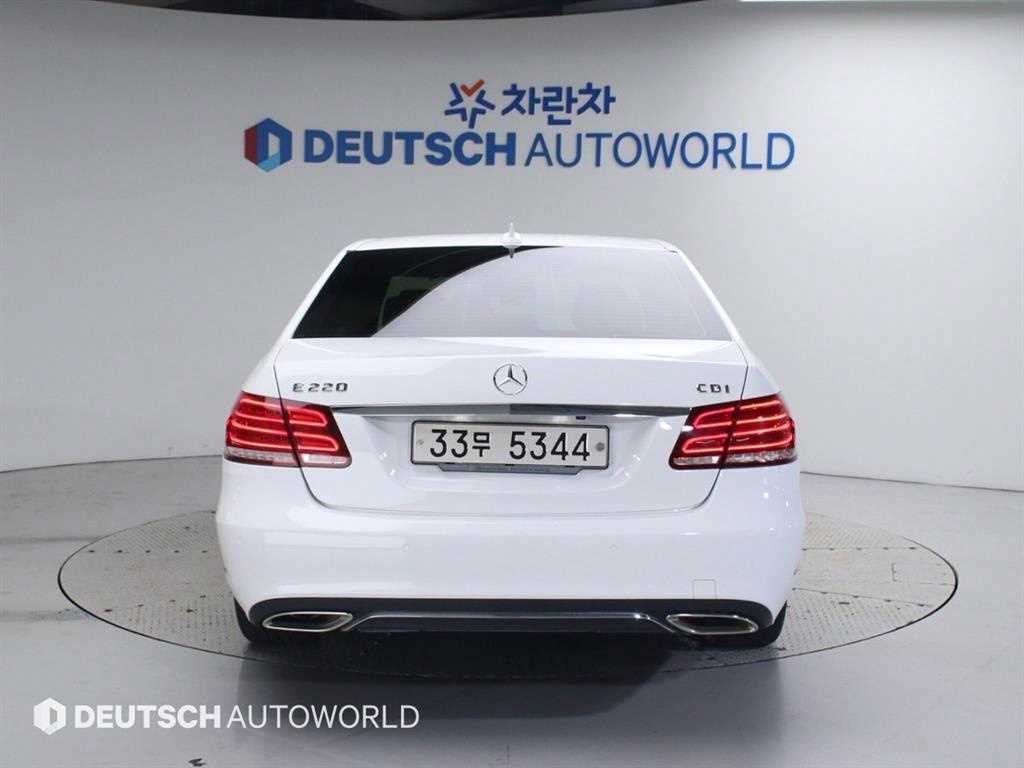 벤츠 E 클래스 E-클래스 W212 E220 CDI 아방가르드 이미지 4