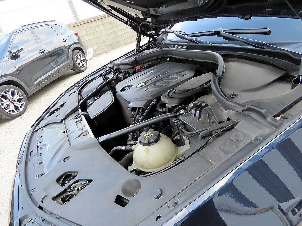 BMW 5시리즈 5시리즈 (G30) 520d M 스포츠 이미지 19
