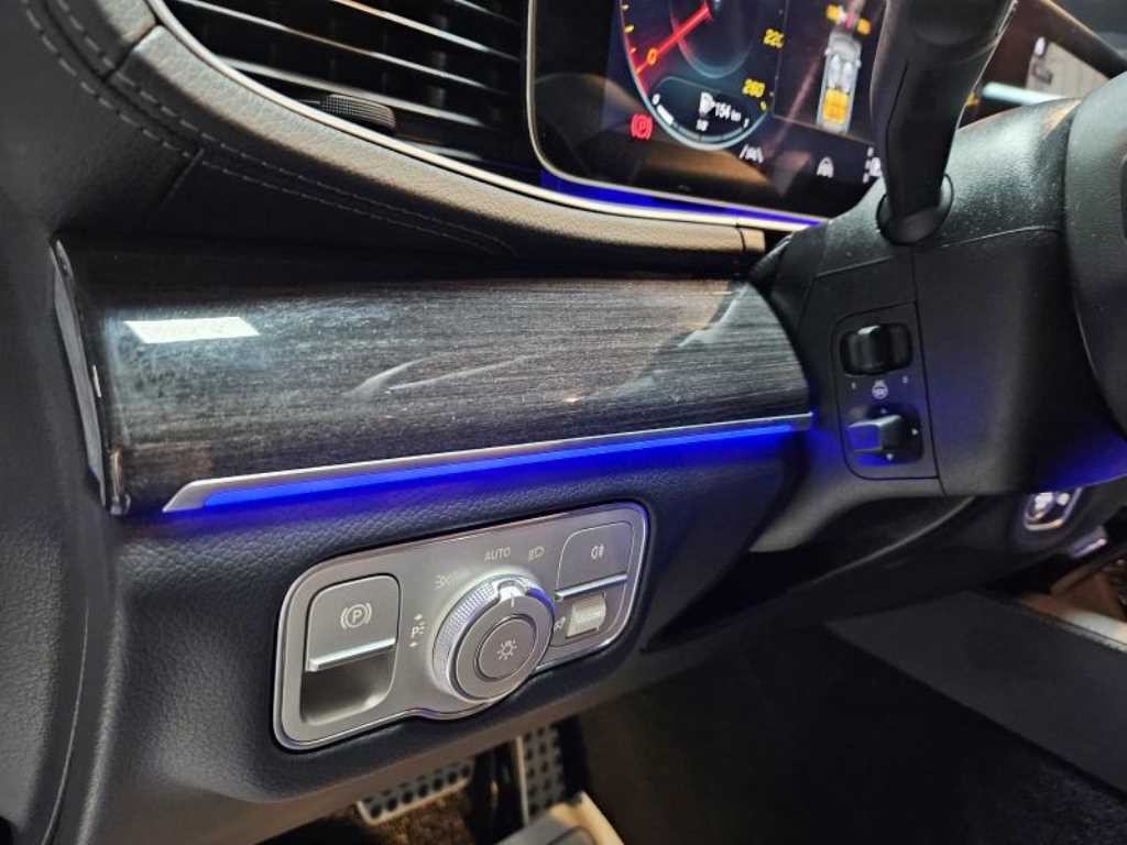 벤츠 GLE 클래스 GLE 클래스 W167 GLE 400d 4MATIC 쿠페 이미지 15