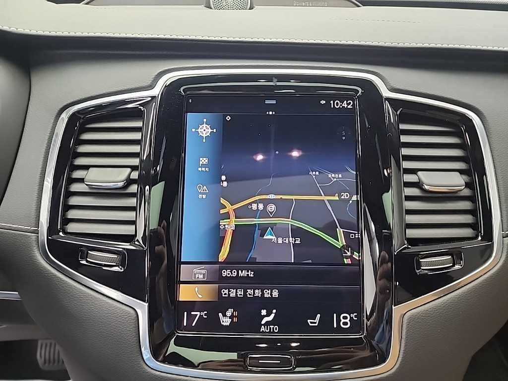 볼보 XC90 XC90 2세대 2.0 T8 AWD 얼티메이트 브라이트 이미지 16