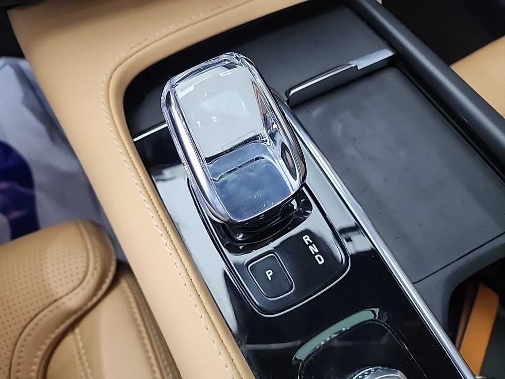 볼보 XC90 XC90 2세대 2.0 T8 AWD 얼티메이트 브라이트 이미지 9