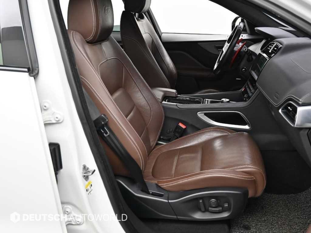 재규어 F-PACE 30d S 이미지 10