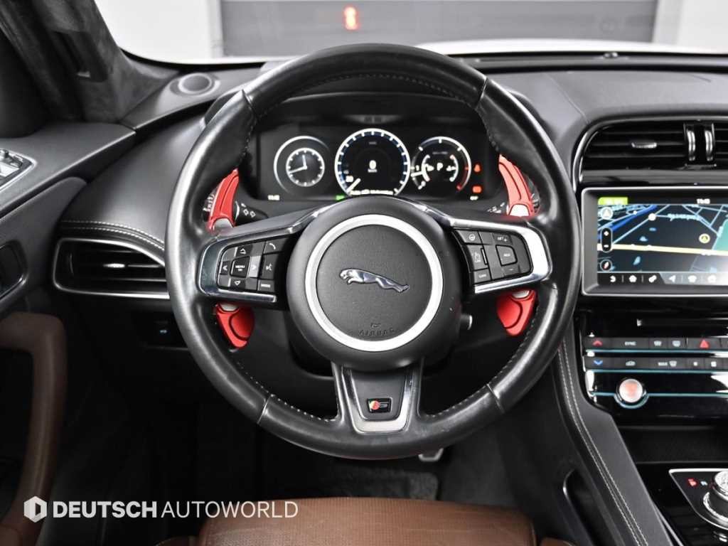 재규어 F-PACE 30d S 이미지 13