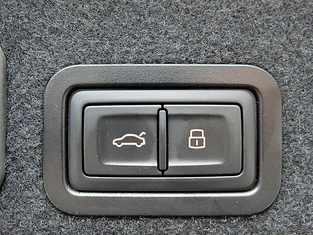 아우디 A6 뉴A6 35 TDI 콰트로 프리미엄 이미지 17
