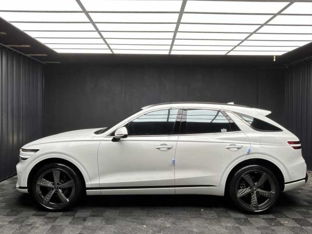 제네시스 GV70 2.5T 가솔린 AWD 이미지 2
