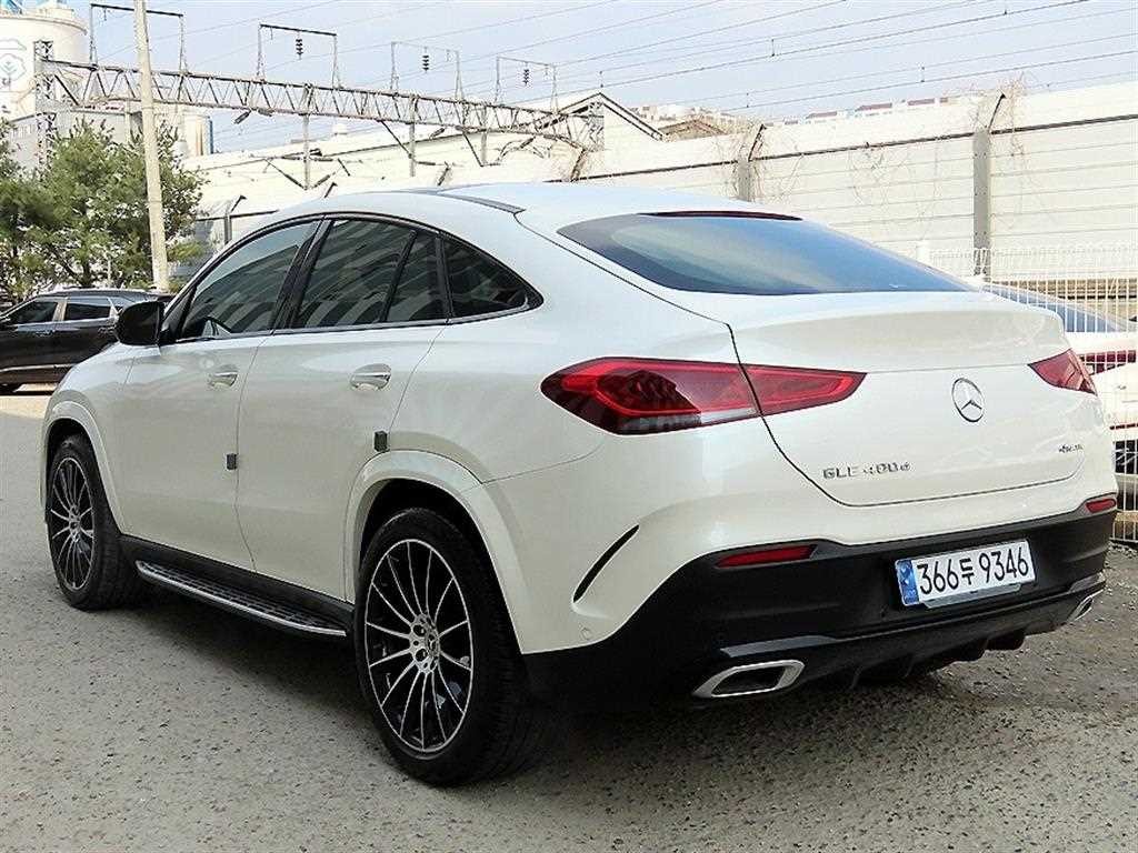 벤츠 GLE 클래스 GLE 클래스 W167 GLE 400d 4MATIC 쿠페 이미지 3