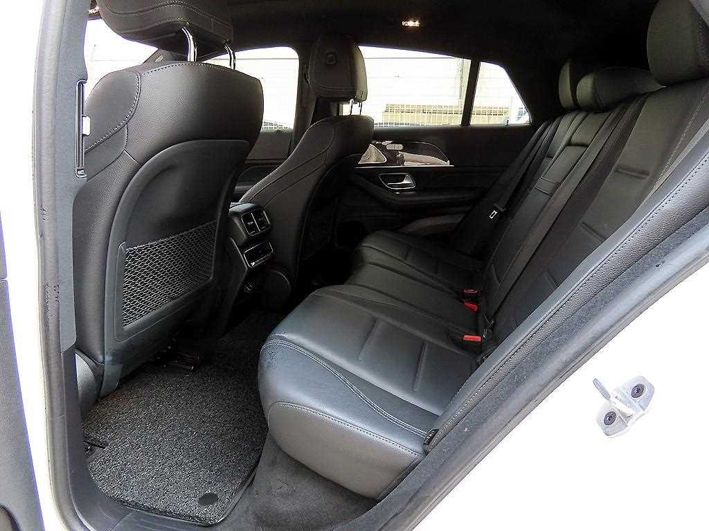 벤츠 GLE 클래스 GLE 클래스 W167 GLE 400d 4MATIC 쿠페 이미지 6