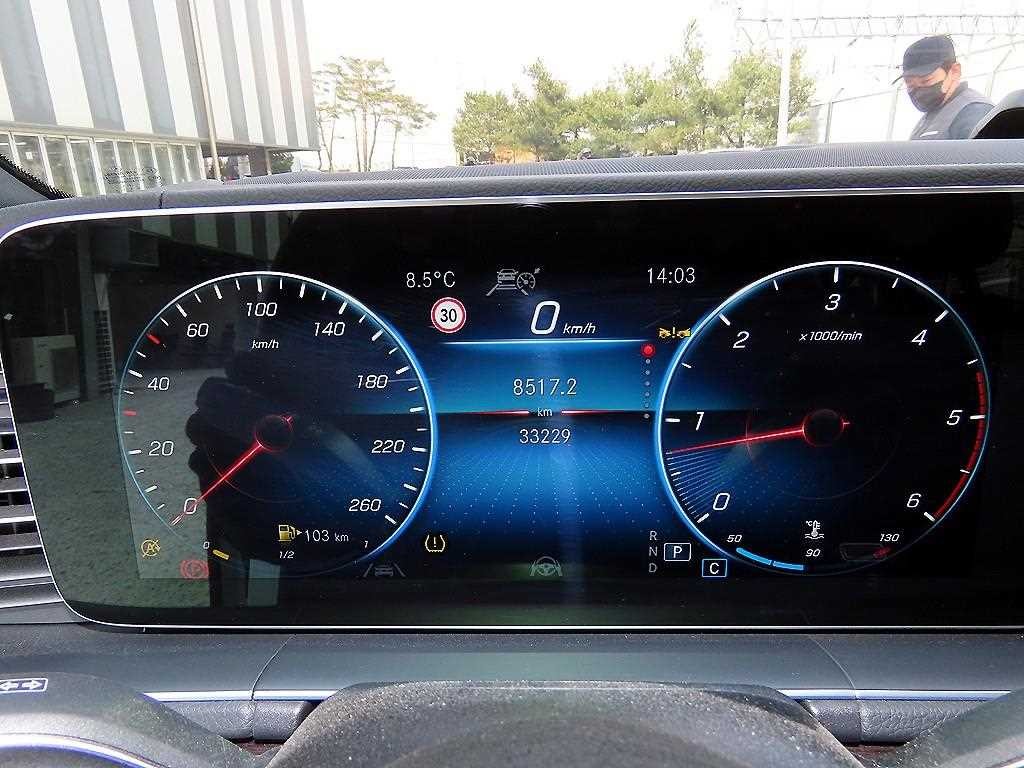 벤츠 GLE 클래스 GLE 클래스 W167 GLE 400d 4MATIC 쿠페 이미지 9