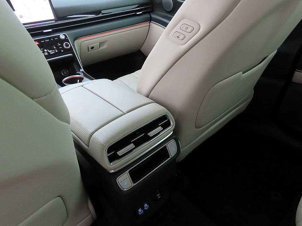 제네시스 GV80 가솔린 2.5T 2WD 이미지 16