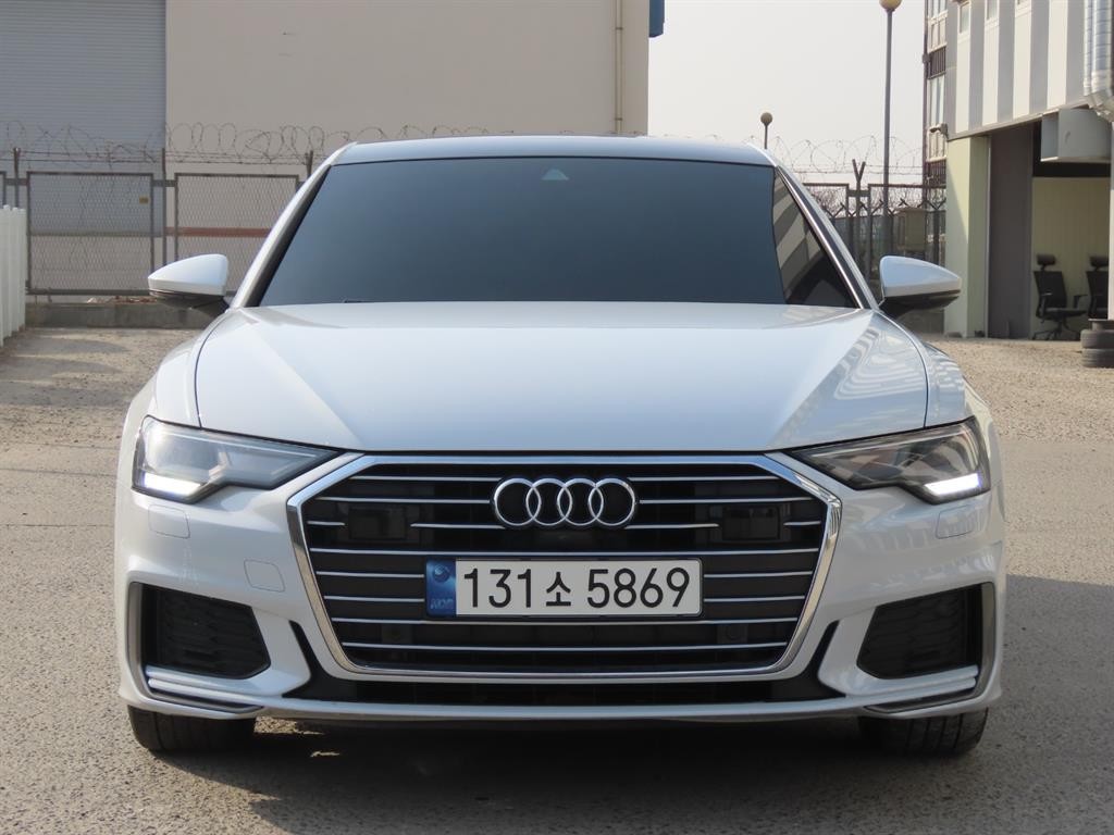 아우디 A6 A6 (C8) 40 TDI 프리미엄 이미지 2