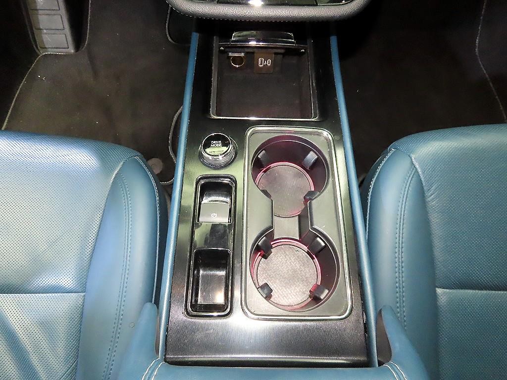 링컨 코세어 2.0 리저브 AWD 이미지 12