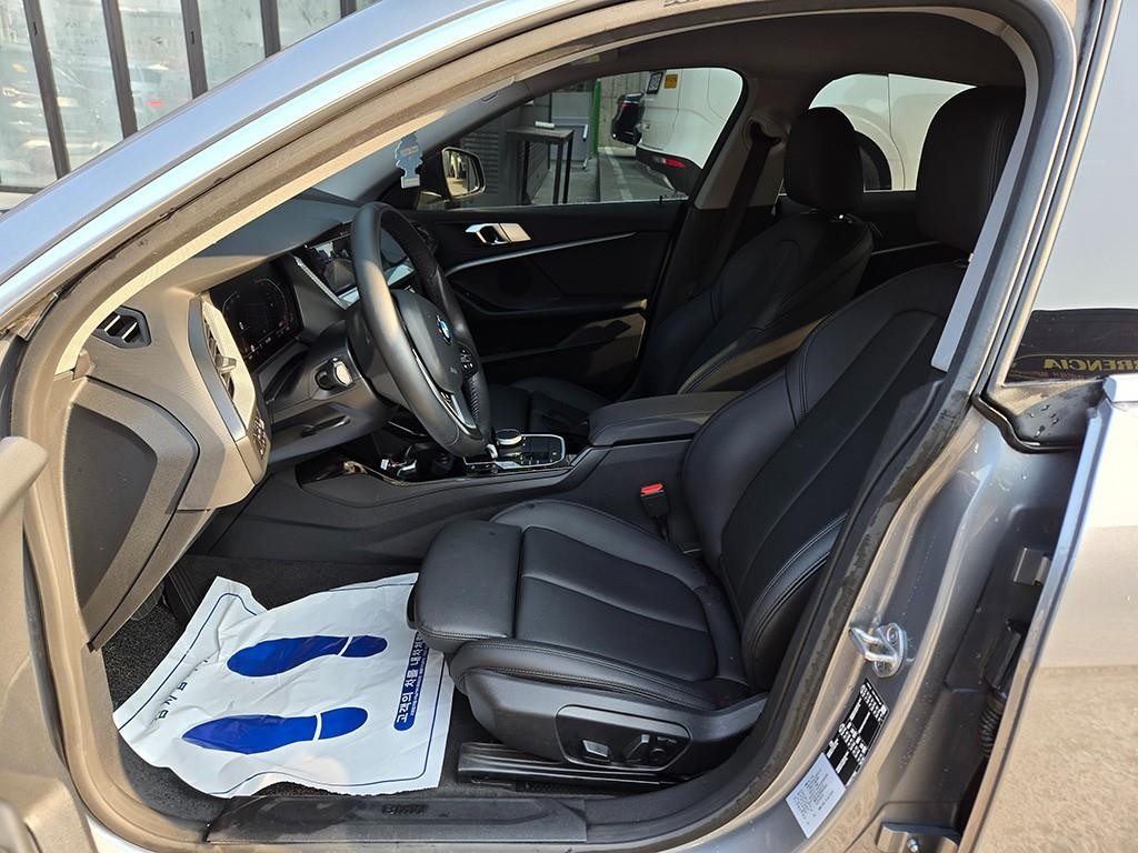 BMW 2시리즈 2시리즈 그란쿠페 (F44) 220i 어드밴티지 이미지 5