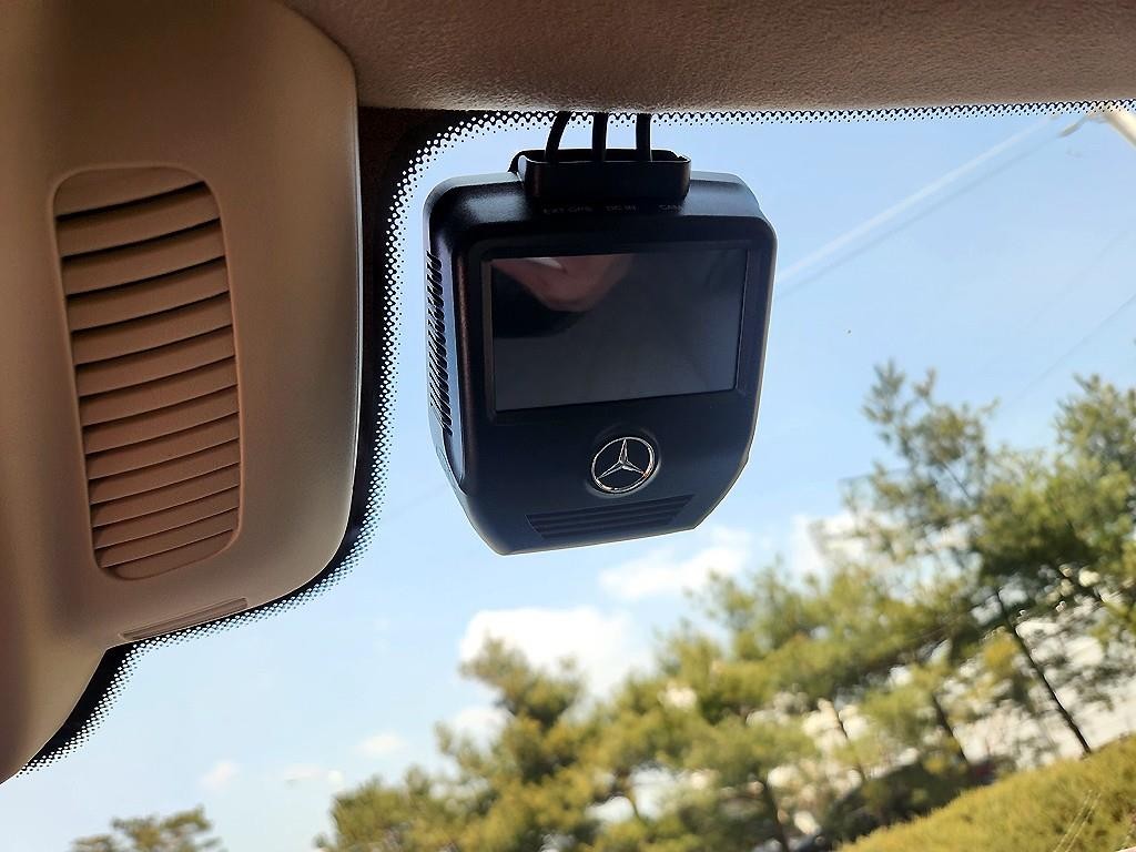벤츠 AMG GT 4도어 43 4MATIC+ 이미지 16