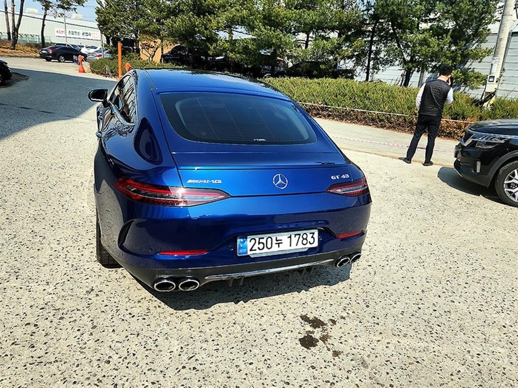 벤츠 AMG GT 4도어 43 4MATIC+ 이미지 4