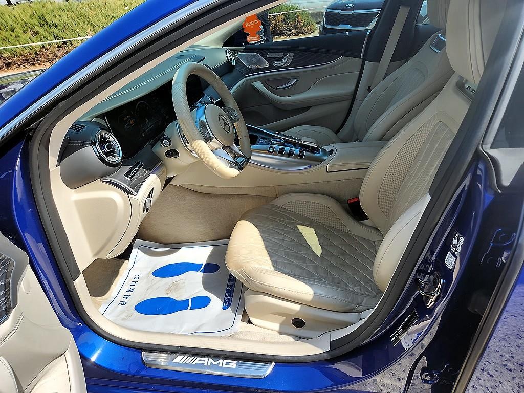 벤츠 AMG GT 4도어 43 4MATIC+ 이미지 5