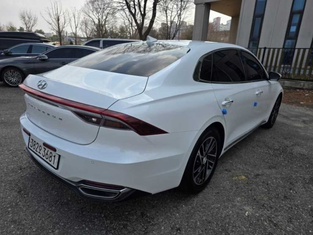 현대 그랜저 더 뉴 그랜저 IG LPI 3.0 모던(렌터카) 이미지 6