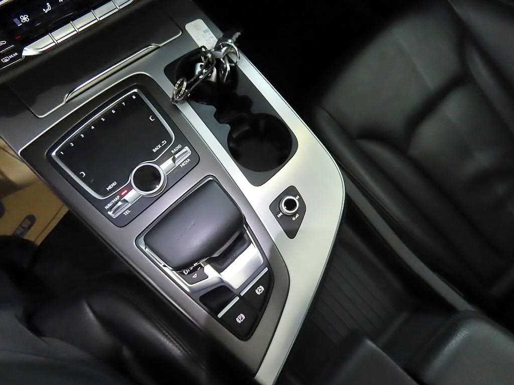 아우디 Q7 Q7 (4M) 45 TFSI 콰트로 이미지 10