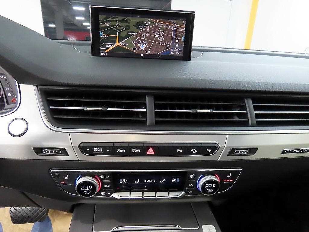 아우디 Q7 Q7 (4M) 45 TFSI 콰트로 이미지 13
