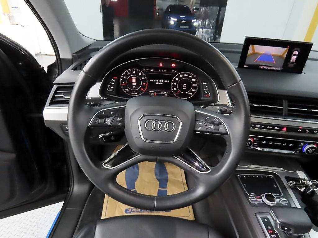 아우디 Q7 Q7 (4M) 45 TFSI 콰트로 이미지 9