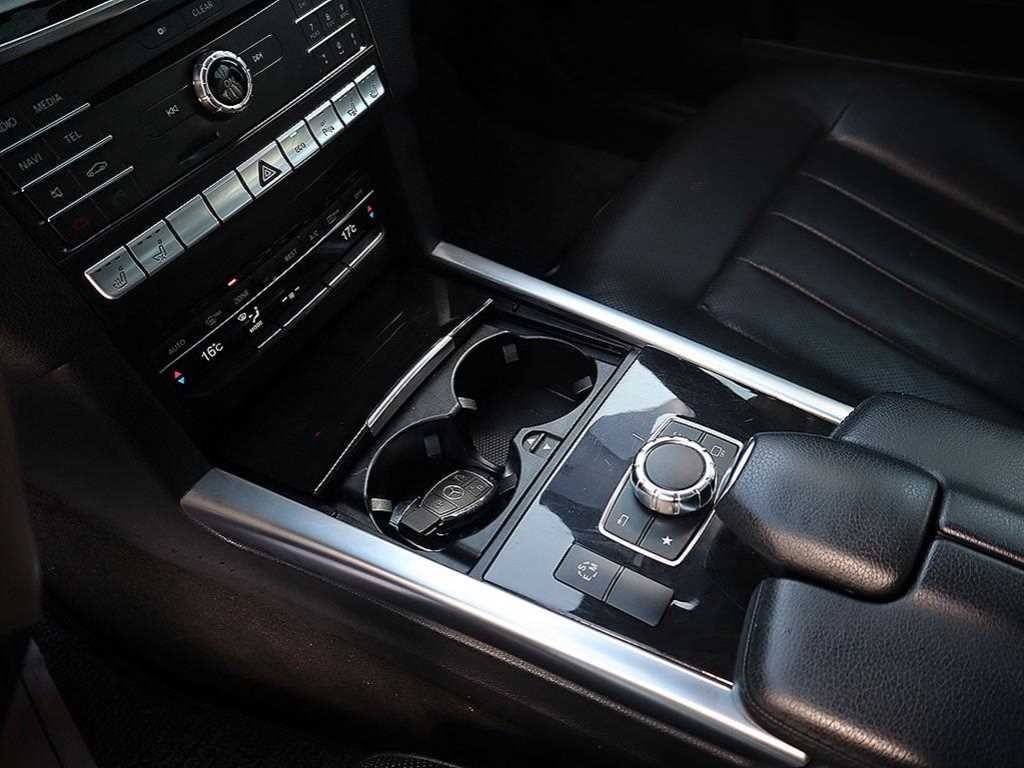 벤츠 E 클래스 E-클래스 W212 E350 블루텍 4MATIC 이미지 12
