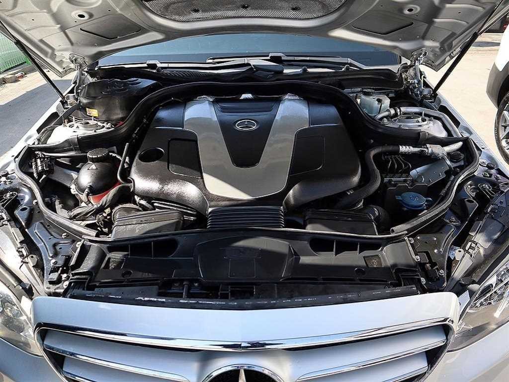 벤츠 E 클래스 E-클래스 W212 E350 블루텍 4MATIC 이미지 19