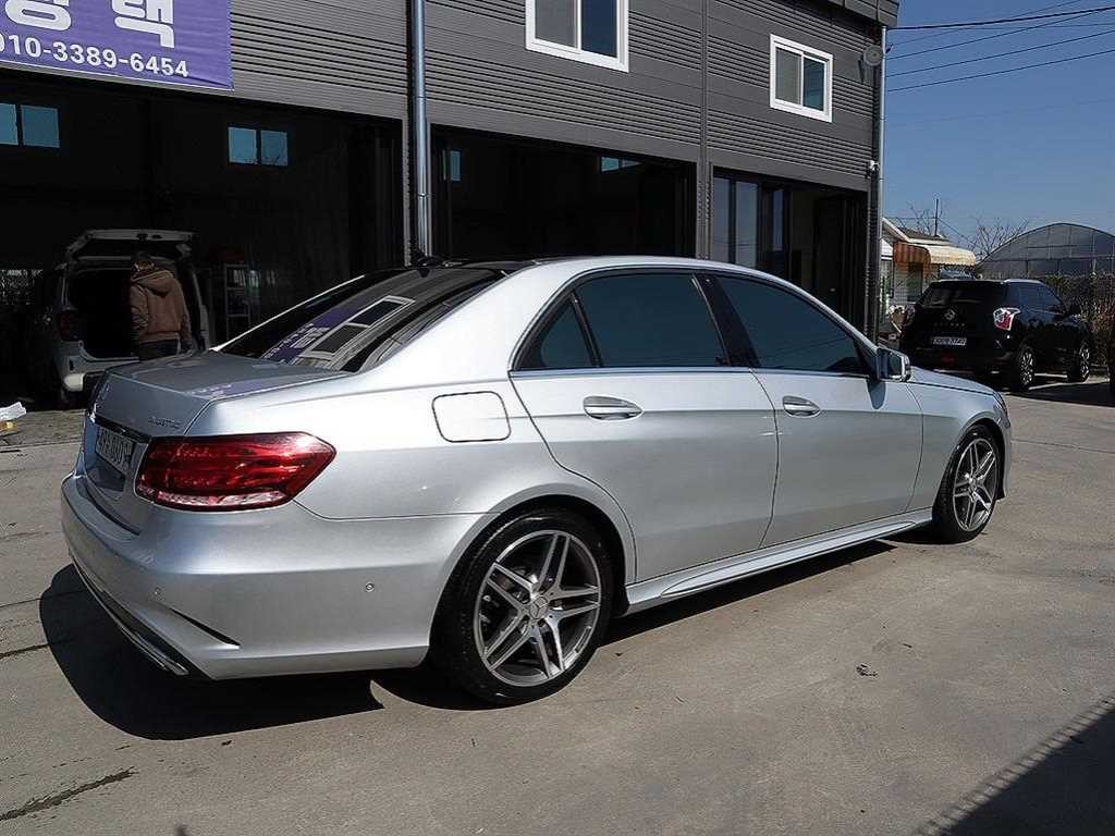 벤츠 E 클래스 E-클래스 W212 E350 블루텍 4MATIC 이미지 3