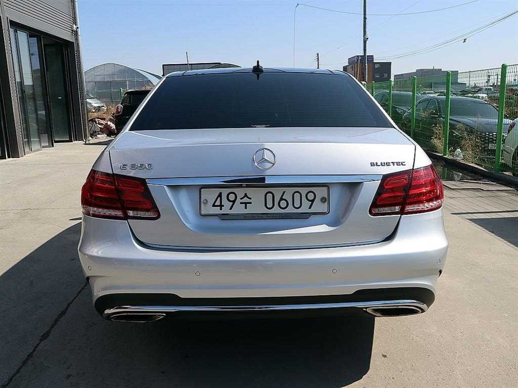 벤츠 E 클래스 E-클래스 W212 E350 블루텍 4MATIC 이미지 4
