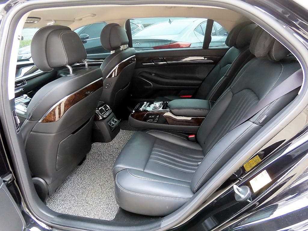 제네시스 G90 3.8 GDI AWD 프리미엄 럭셔리 이미지 6