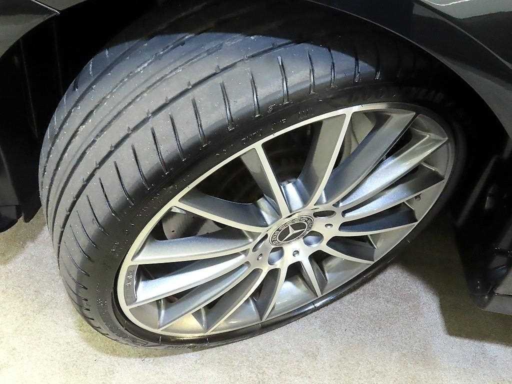 벤츠 E 클래스 E-클래스 W213 E350 4MATIC AMG LINE 이미지 20