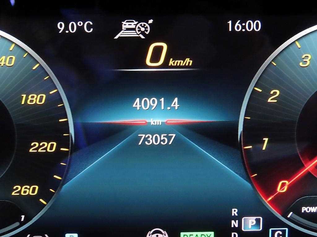 벤츠 E 클래스 E-클래스 W213 E350 4MATIC AMG LINE 이미지 9
